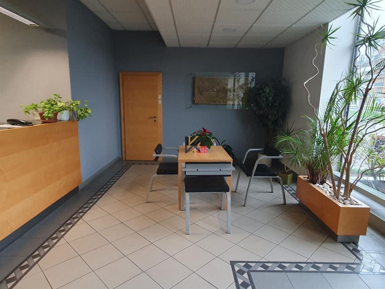 Pronájem kanceláře 75 m² – fotografie 3