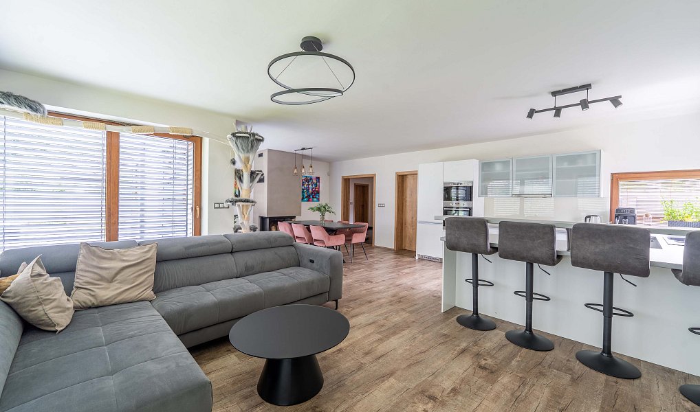 Prodej domu 229 m² s pozemkem 777 m², Chrustenice – náhled fotky 8