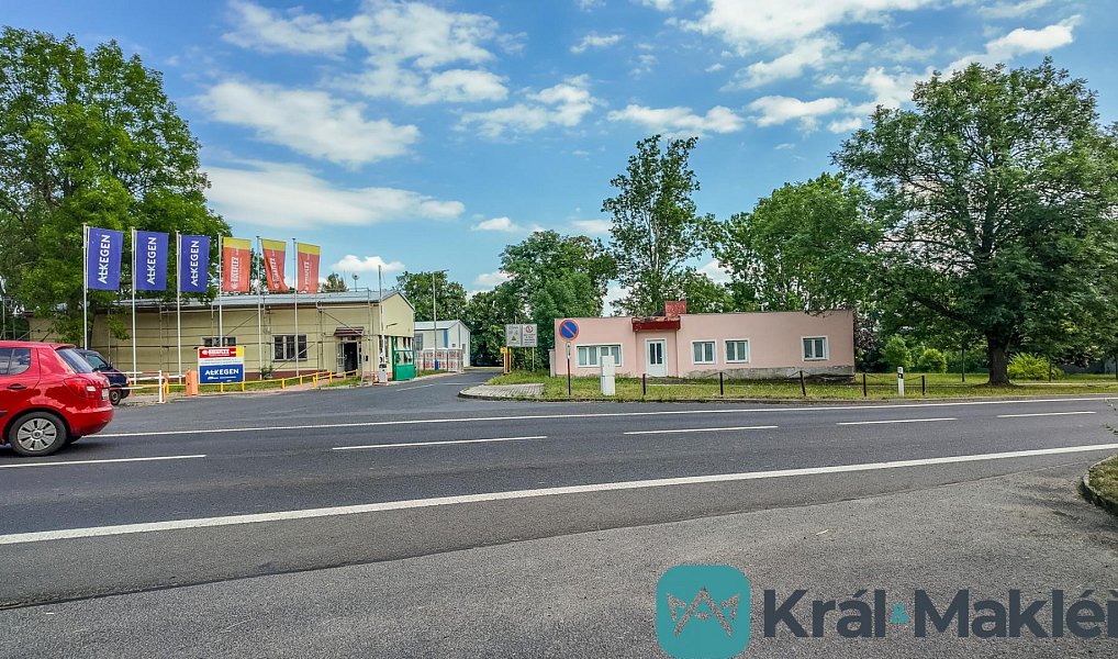 Prodej obchodních prostor 203 m², Dubí – náhled fotky 17
