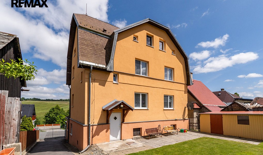 Prodej domu 328 m² s pozemkem 758 m², Vejprty – náhled fotky 56