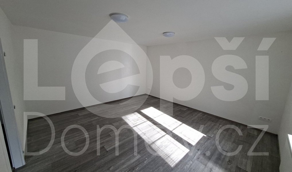 Prodej bytu 2+kk 52 m², Jeseník – náhled fotky 8