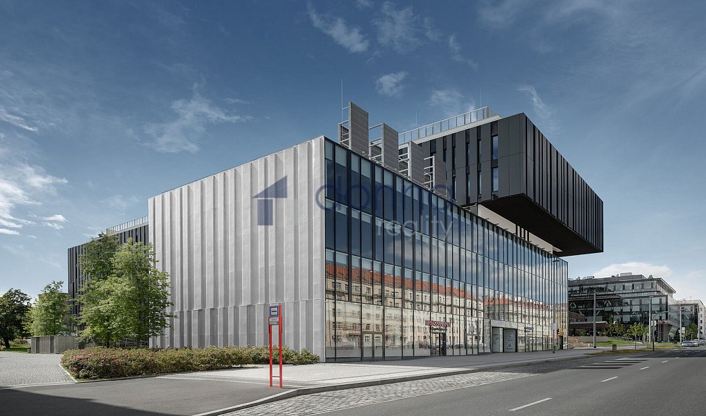 Pronájem kanceláře 633 m², Praha – náhled fotky 2