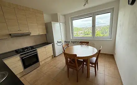 Pronájem bytu 3+1 80 m²