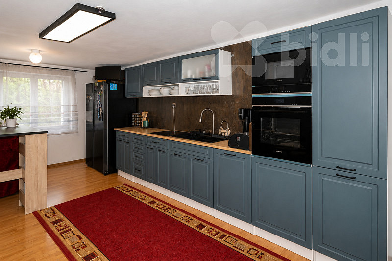 Prodej domu 280 m² s pozemkem 480 m²