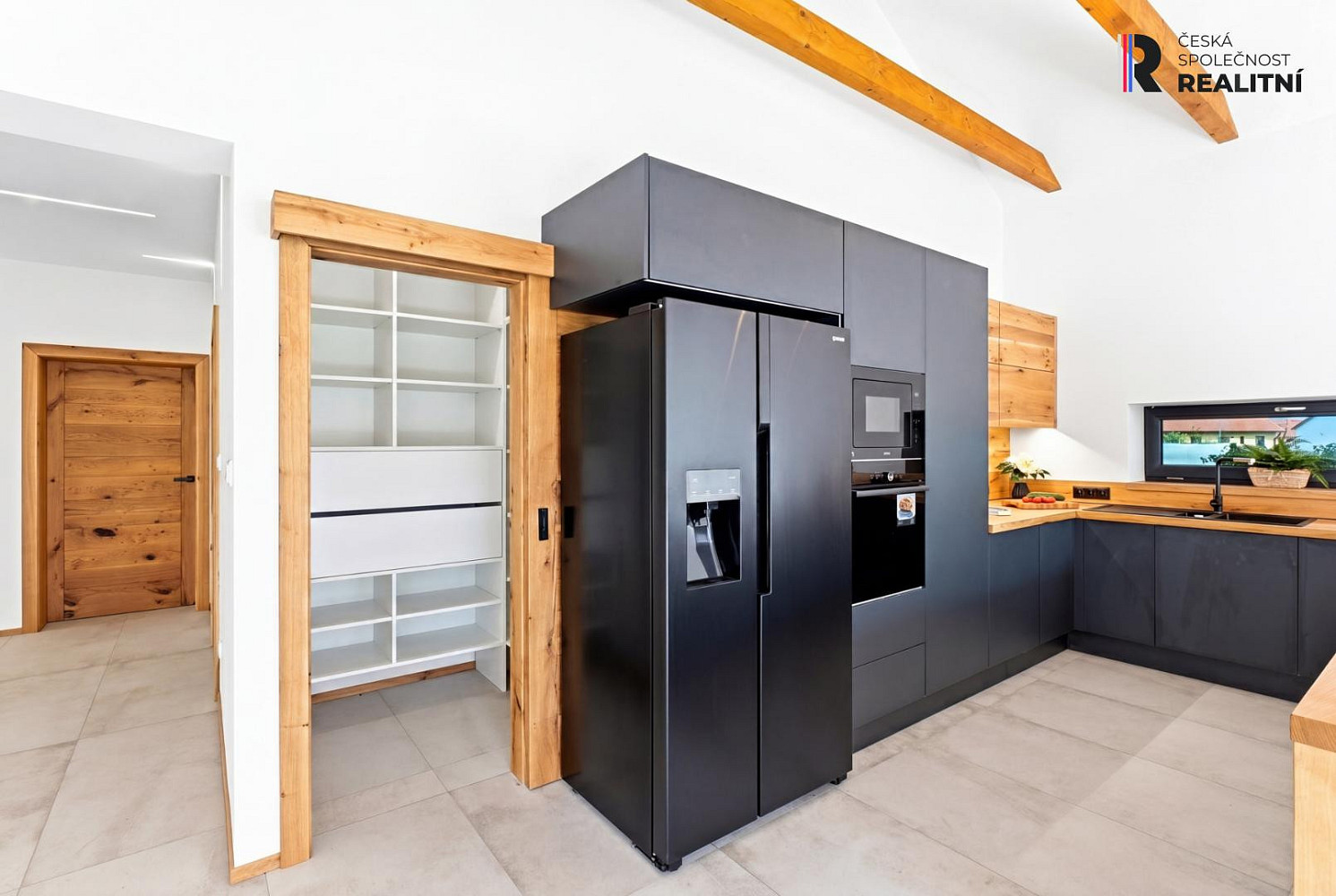 Prodej domu 200 m² s pozemkem 900 m² — photo 5