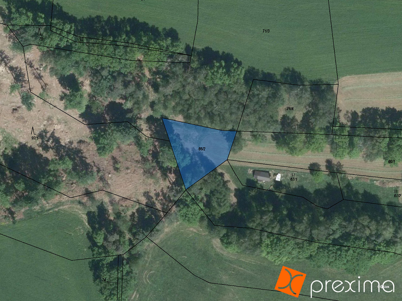 Prodej pole 886 m²