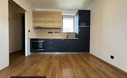 Prodej bytu 2+kk 34 m², Šatovská, Znojmo - Oblekovice