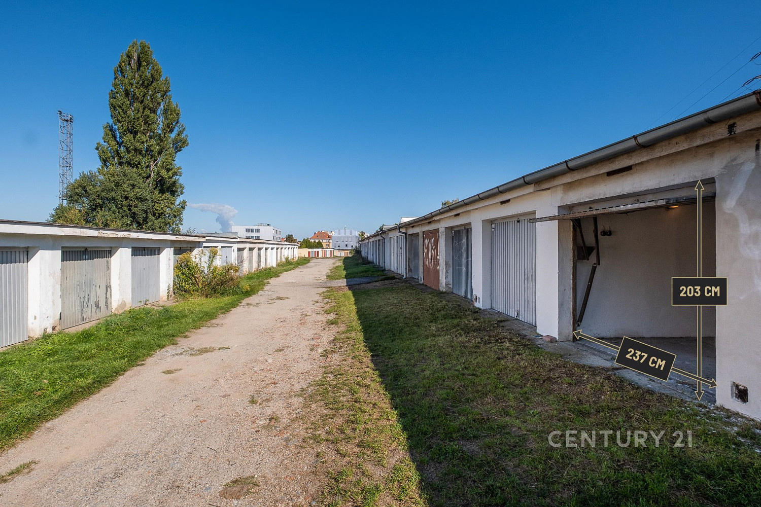 Garáž, Suché Vrbné, České Budějovice – fotografie 3