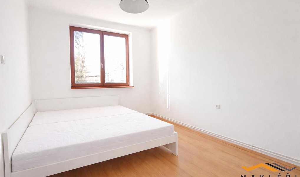 Pronájem bytu 3+1 76 m², Telč – náhled fotky 5