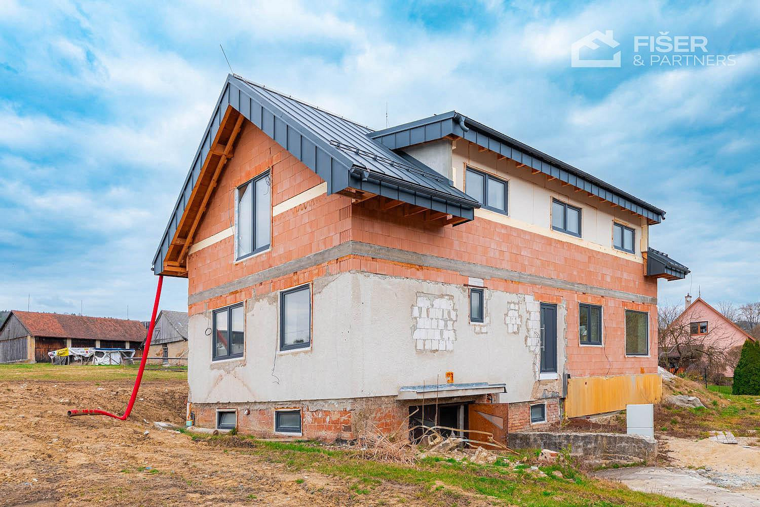 Prodej domu 155 m² s pozemkem 1 068 m²