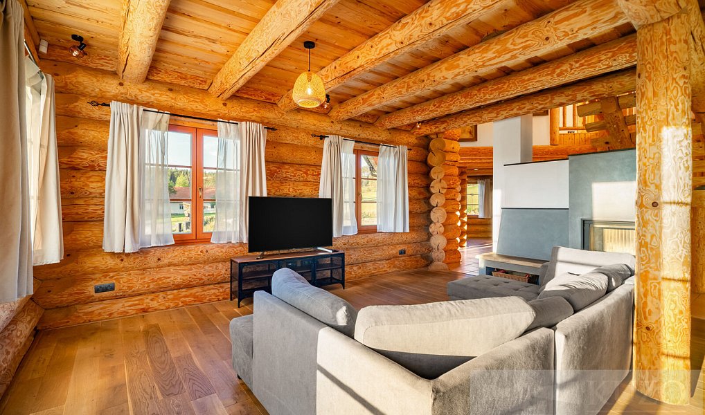 Prodej domu 224 m² s pozemkem 2 048 m², Kbel – náhled fotky 9
