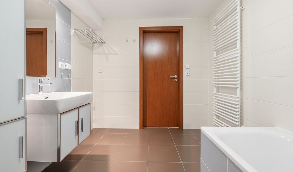 Pronájem bytu 2+kk 49 m², Opava – náhled fotky 11