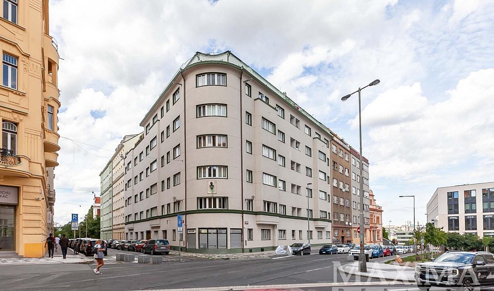 Prodej bytu 2+1 89 m², Praha – náhled fotky 20