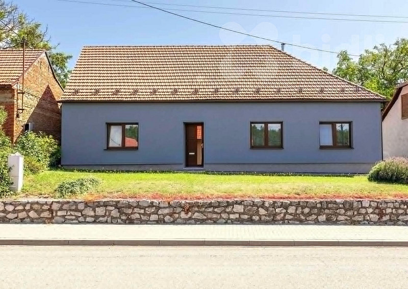 Prodej domu 150 m² s pozemkem 2 106 m²