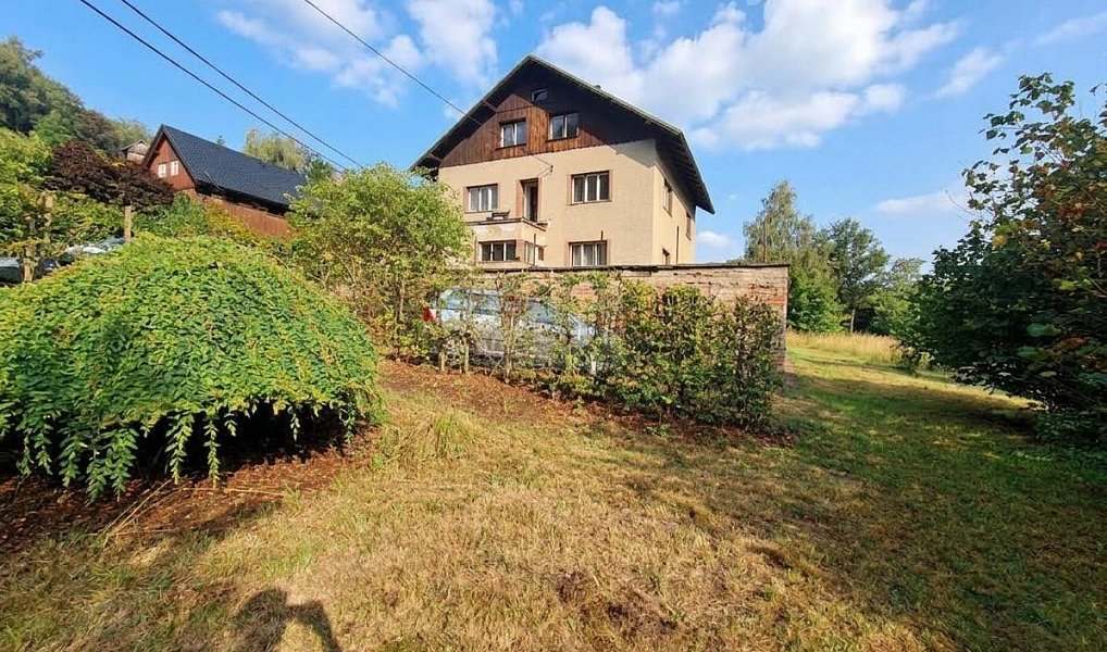 Prodej domu 400 m² s pozemkem 754 m², Zlatá Olešnice – náhled fotky 2