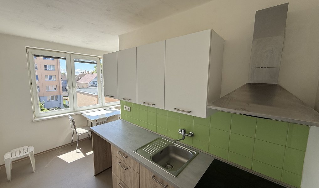 Prodej bytu 2+1 58 m², Písek – náhled fotky 2