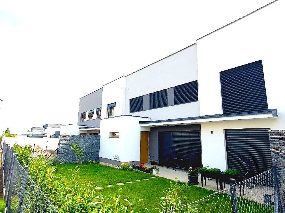 Prodej domu 160 m² s pozemkem 251 m² – fotografie 4