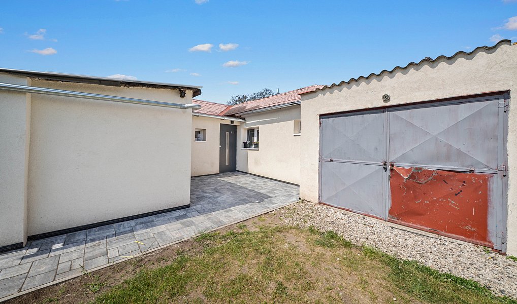 Prodej domu 56 m² s pozemkem 1 044 m², Tišice – náhled fotky 16