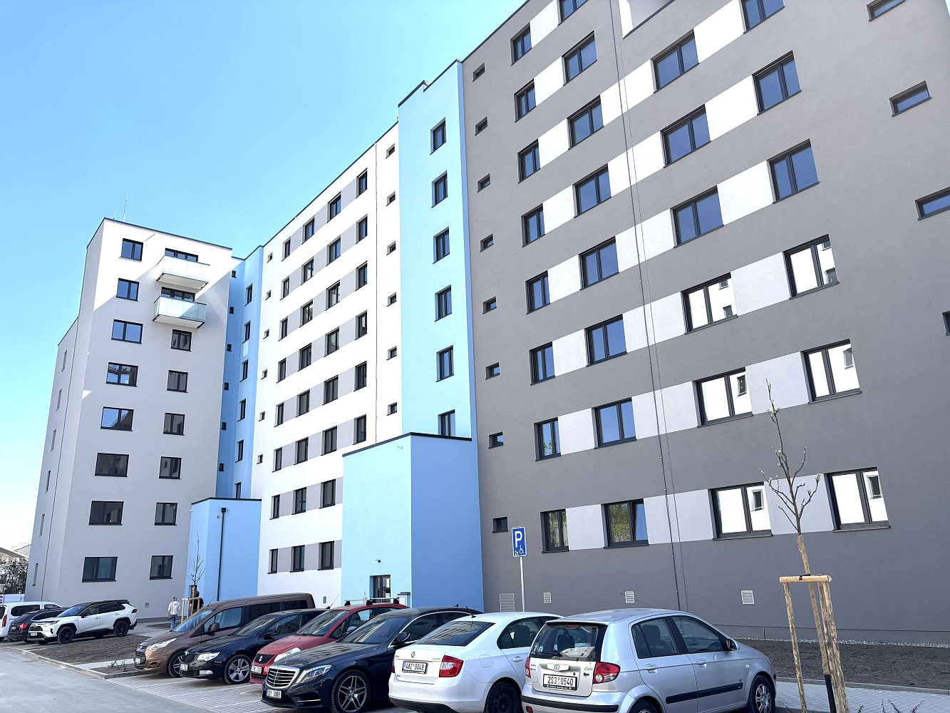 Pronájem bytu 2+kk 45 m² — photo 2