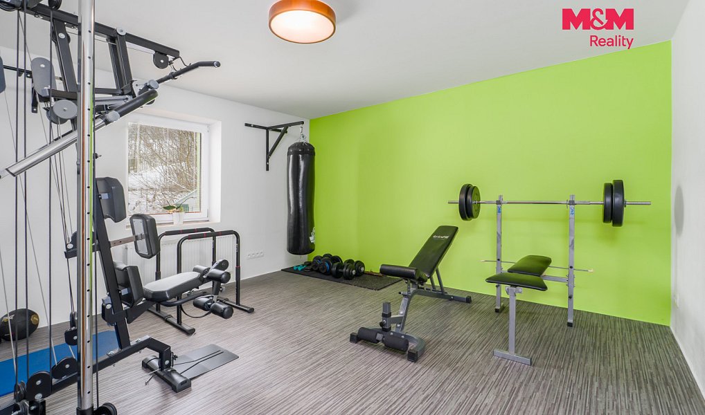 Prodej domu 149 m² s pozemkem 877 m², Hrob – náhled fotky 22