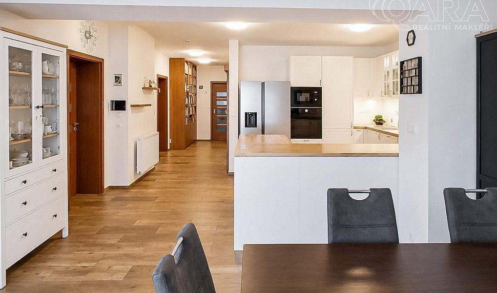 Prodej domu 295 m² s pozemkem 707 m², Litenčice – náhled fotky 22