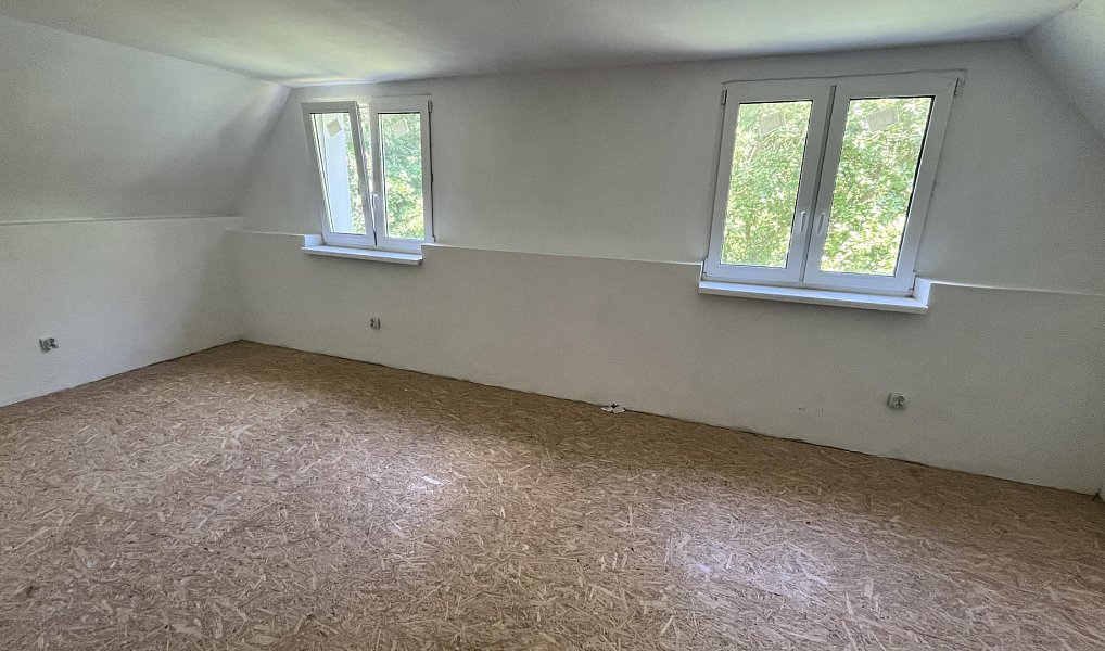 Prodej domu 160 m² s pozemkem 606 m², Jiříkov – náhled fotky 15