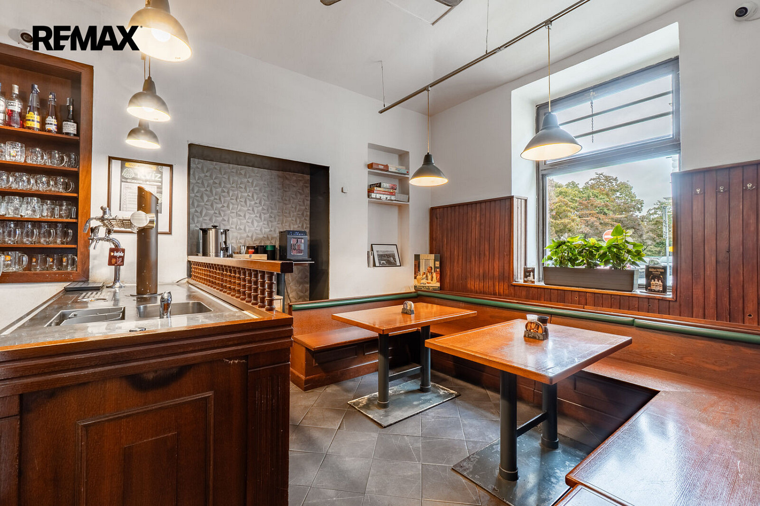 Pronájem restaurace 254 m² – fotografie 4