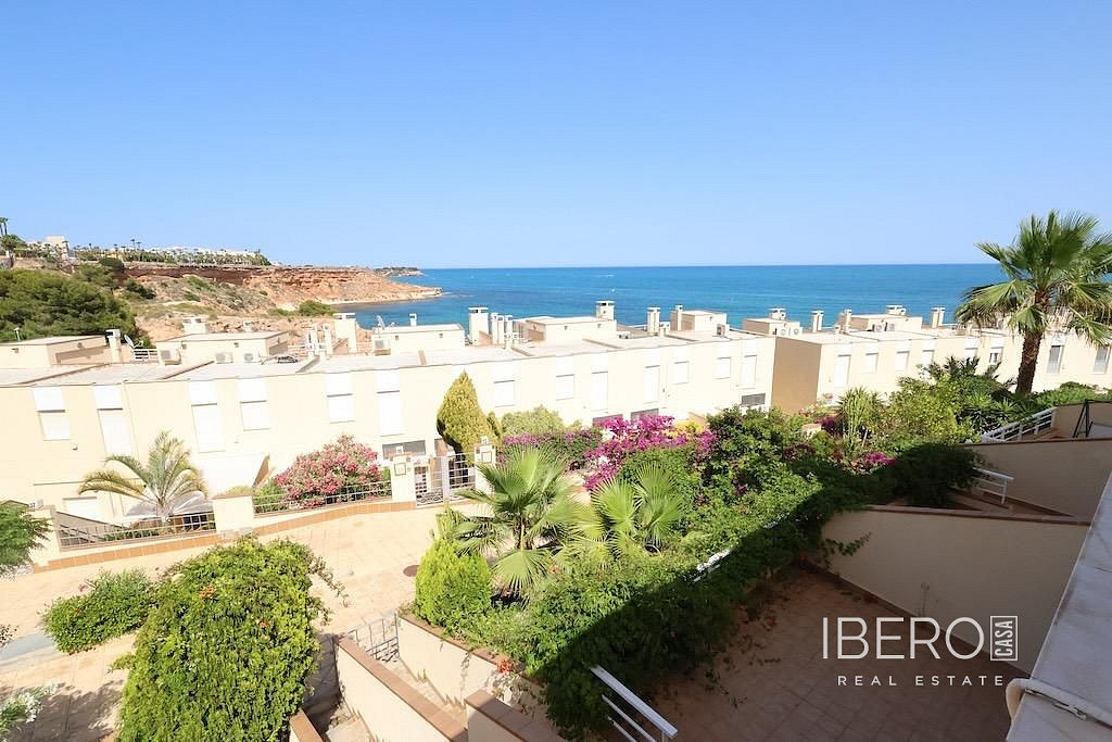 Prodej domu 164 m² s pozemkem 150 m² - Vista 6