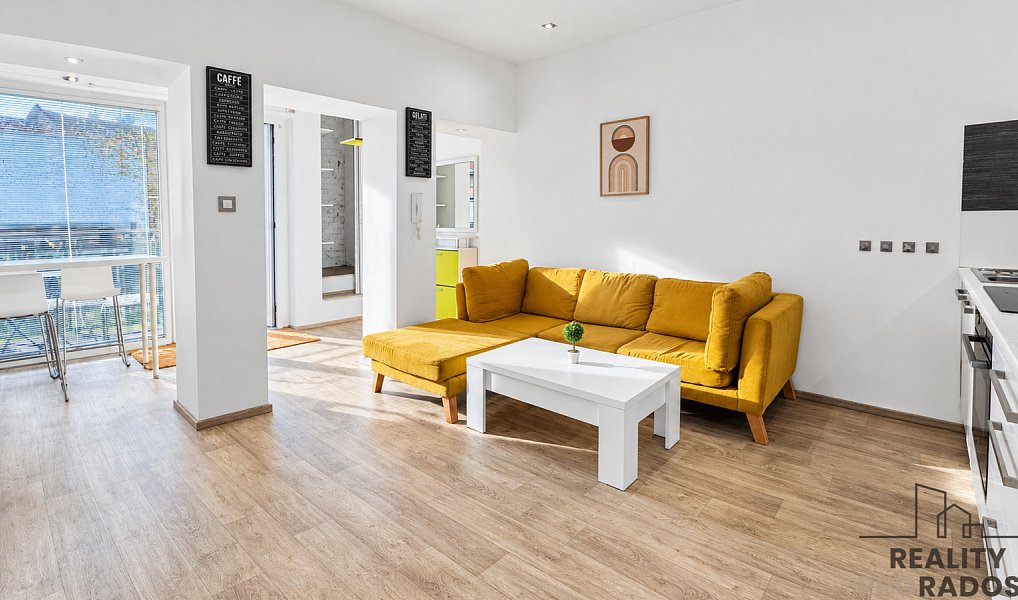 Prodej bytu 2+kk 42 m², Hodonín – náhled fotky 3