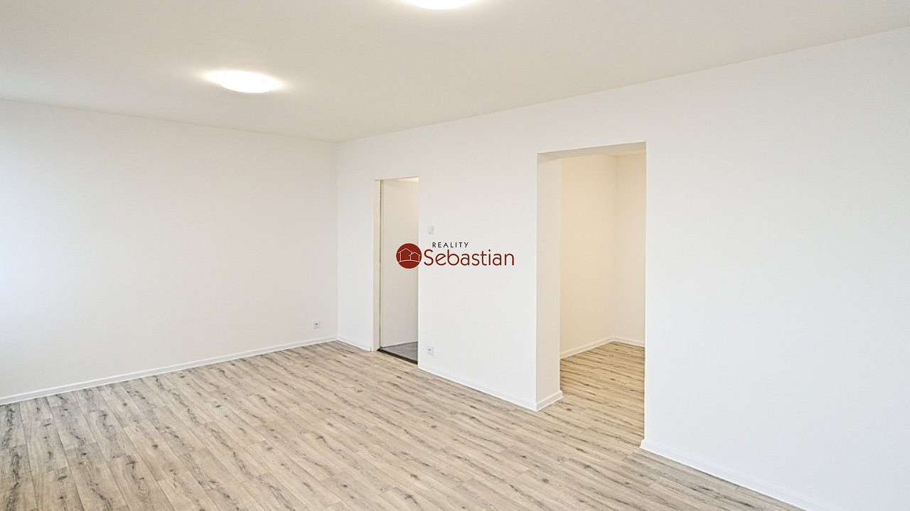 Pronájem bytu 2+kk 60 m² — photo 3