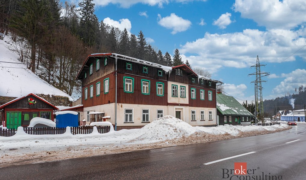 Prodej domu 400 m² s pozemkem 515 m², Horní Maršov – náhled fotky 3