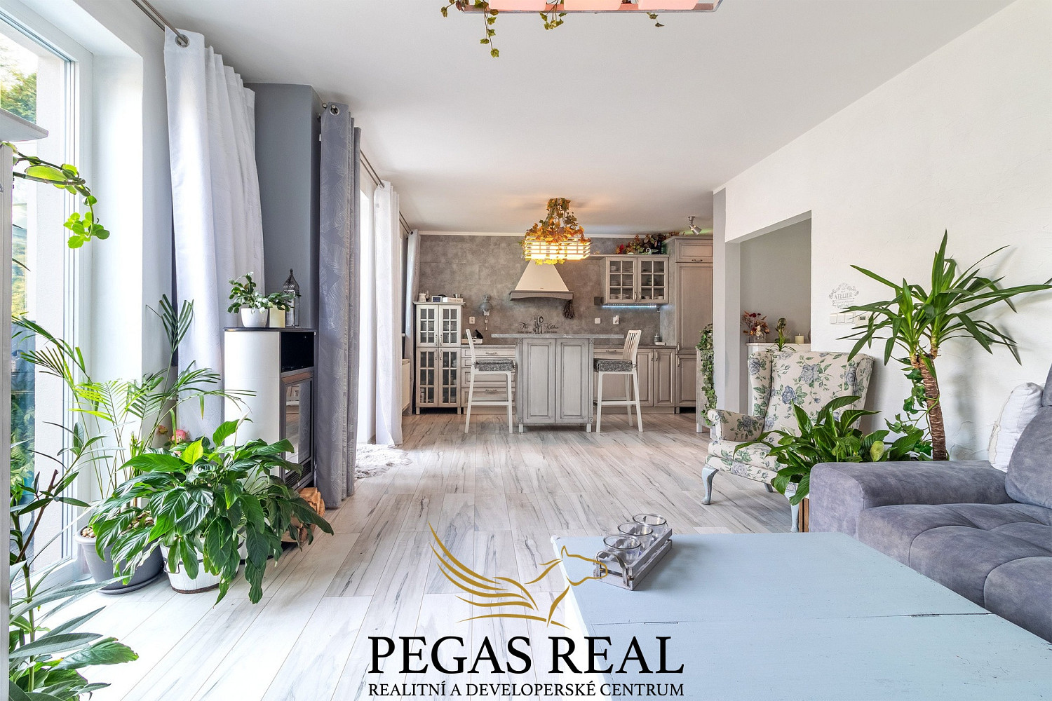 Prodej domu 131 m² s pozemkem 363 m² – fotografie 2