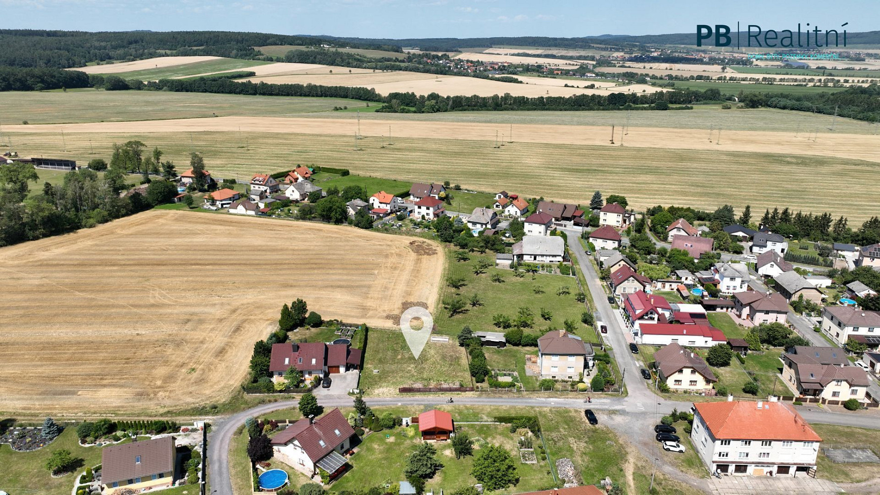 Prodej stavebního pozemku 860 m² – fotografie 4