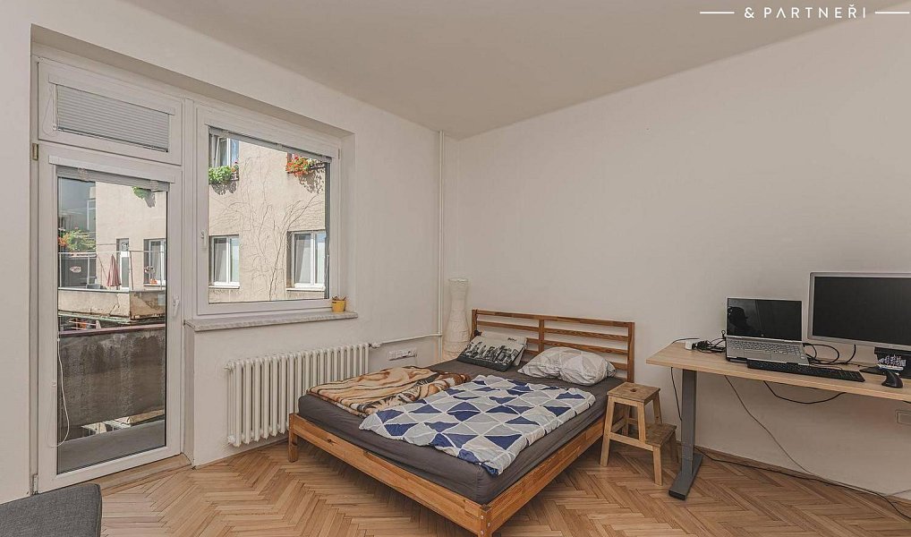Pronájem bytu 1+1 45 m², Hradec Králové – náhled fotky 8