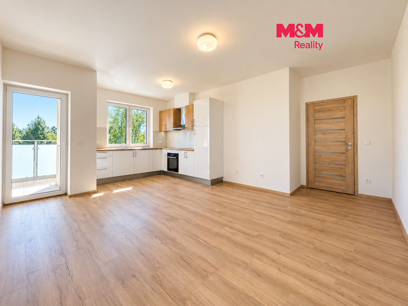 Pronájem bytu 3+kk 77 m²