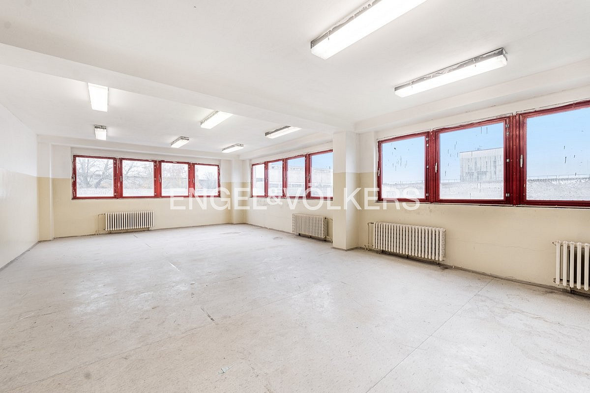 Pronájem ubytovacího objektu 1 060 m² – fotografie 2