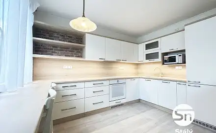 Pronájem bytu 3+kk 56 m²