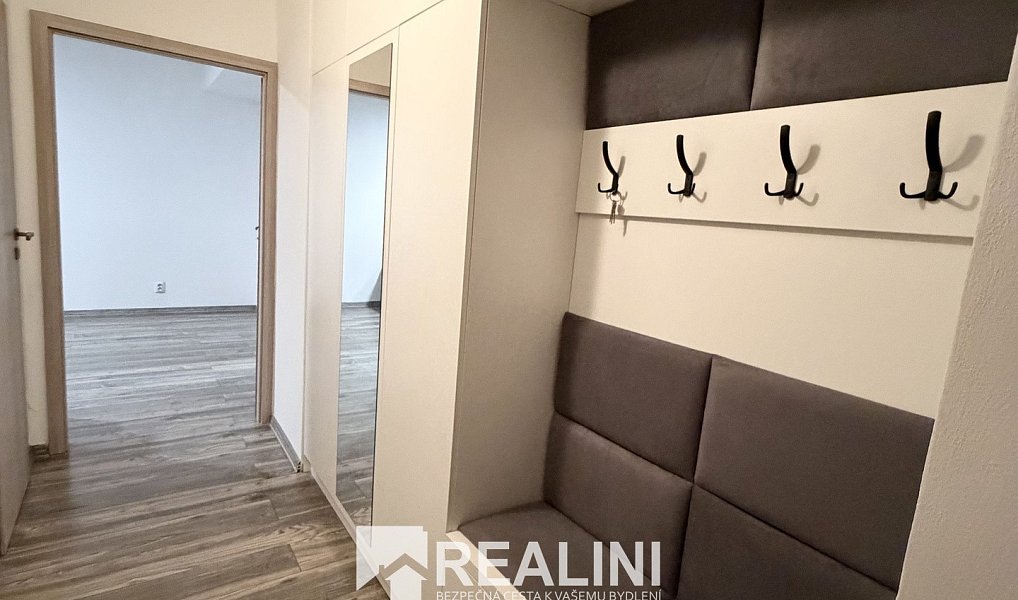 Pronájem bytu 2+1 57 m², Třinec – náhled fotky 11