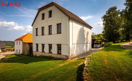 Prodej domu 226 m² s pozemkem 1 112 m², Mičovice - Klenovice, okres Prachatice