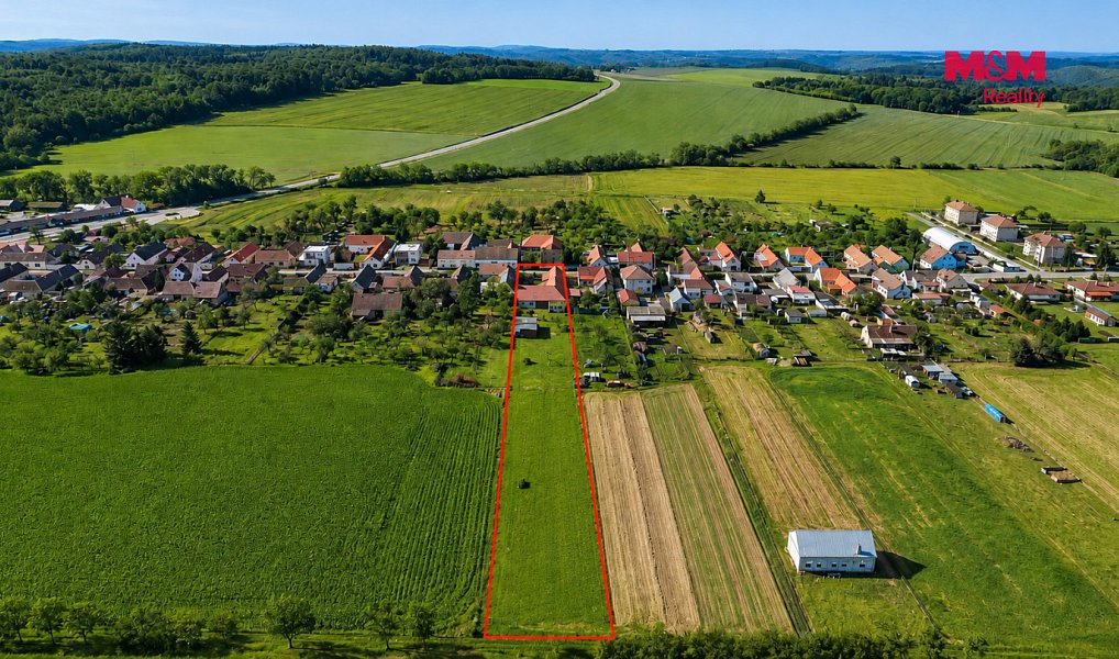 Prodej domu 144 m² s pozemkem 4 164 m², Lesná – náhled fotky 9