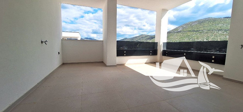 Prodej bytu 4+kk 114 m² — photo 2