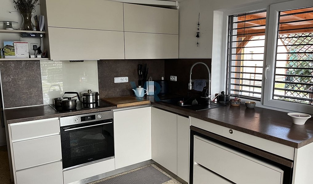 Prodej domu 150 m² s pozemkem 779 m², Planá – náhled fotky 14