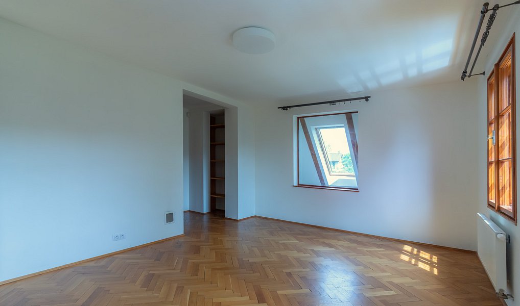 Prodej domu 336 m² s pozemkem 2 384 m², Chrustenice – náhled fotky 26