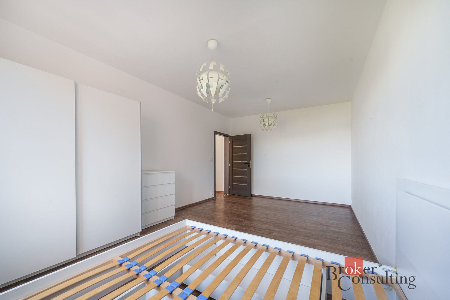 Pronájem bytu 2+kk 60 m² – fotografie 5