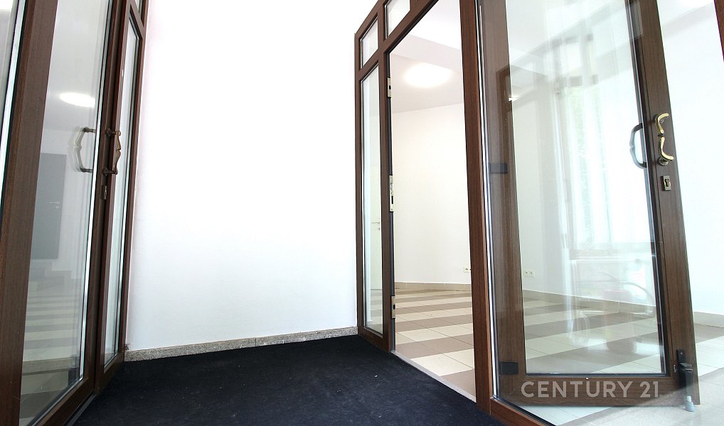 Pronájem komerčního objektu (jiného typu) 102 m², Praha – náhled fotky 12