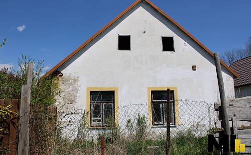 Prodej domu 138 m² s pozemkem 334 m², Strmilov - Česká Olešná, okres Jindřichův Hradec