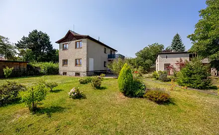Prodej domu 193 m² s pozemkem 1 302 m², Strančice - Všechromy, okres Praha-východ