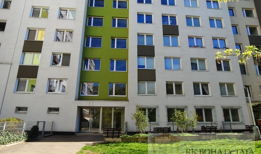 Prodej bytu 3+kk 70 m², Praha – náhled fotky 19