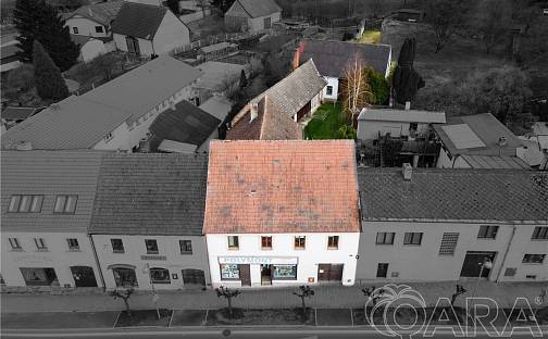 Prodej domu 232 m² s pozemkem 816 m², Husovo náměstí, Mladá Vožice, okres Tábor