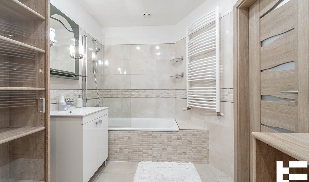 Prodej bytu 4+kk 81 m², Klecany – náhled fotky 4